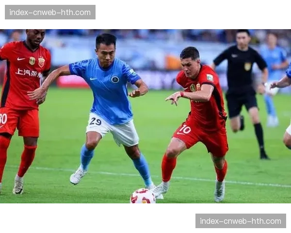 海港外援安佩姆租借加盟，穆斯卡特打造边路速度进攻体系